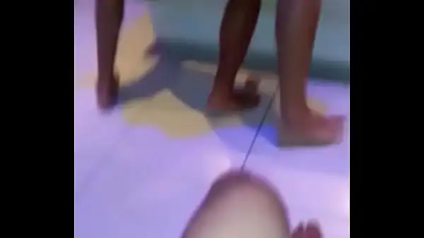 Amigo do corno sabe como foder