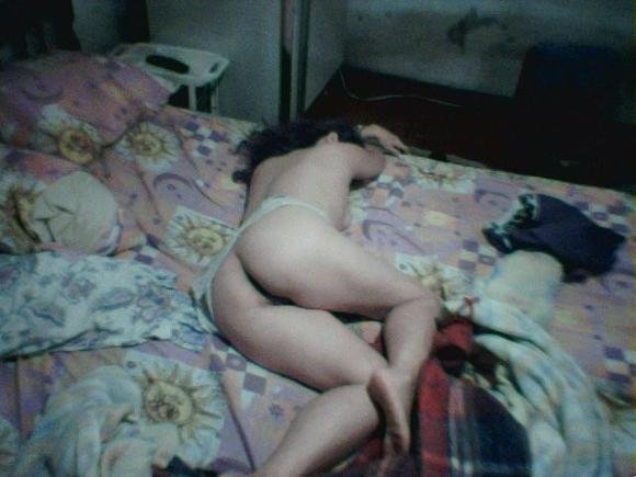 Baixinha Gostosa e arrombada