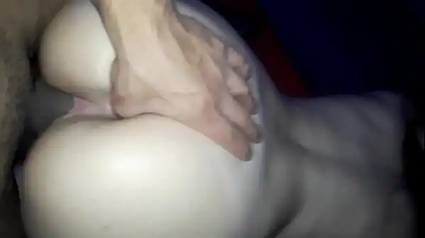 Novinha levando rola na bucetinha